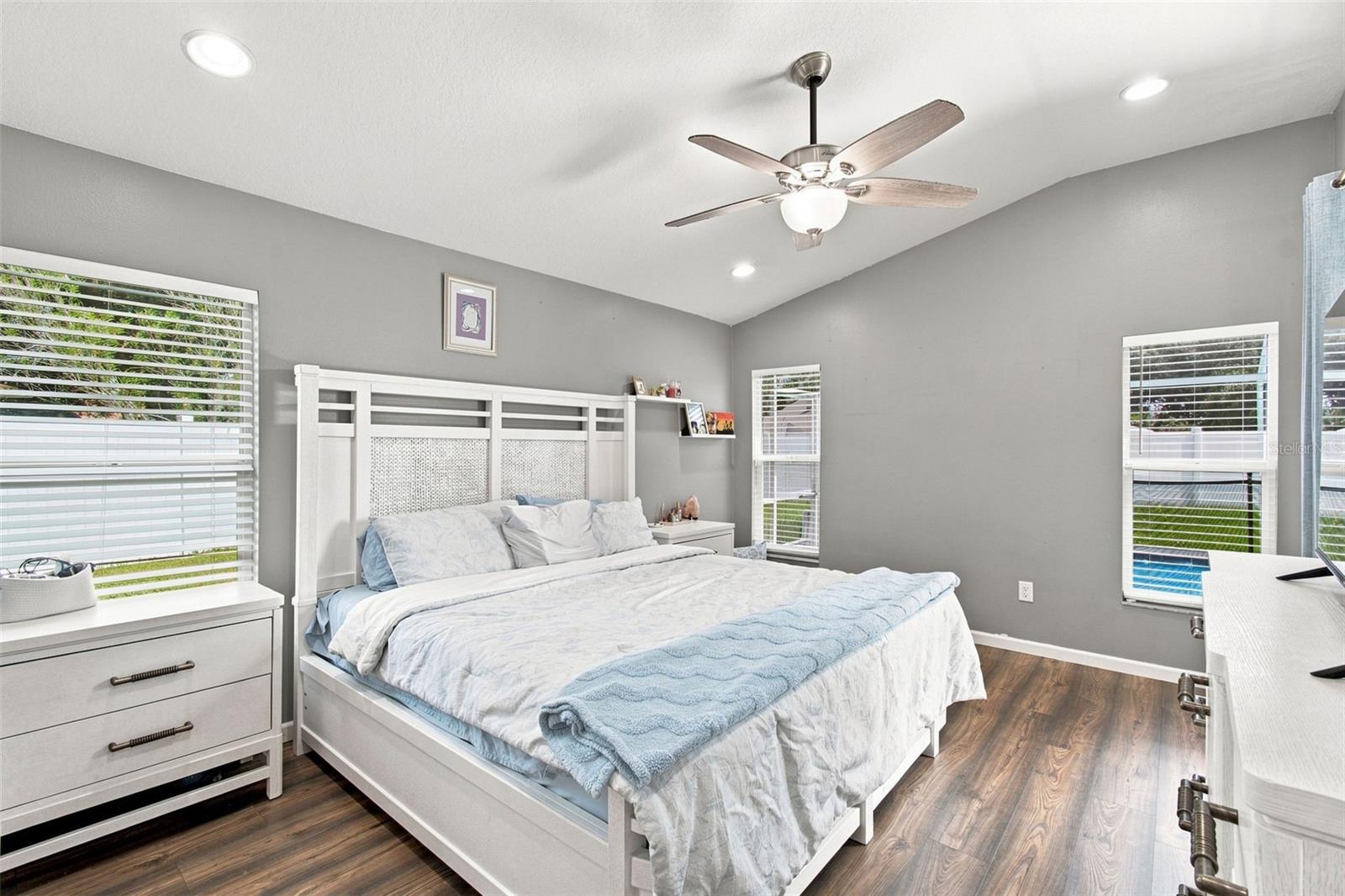 9710 WHITE BARN WAY