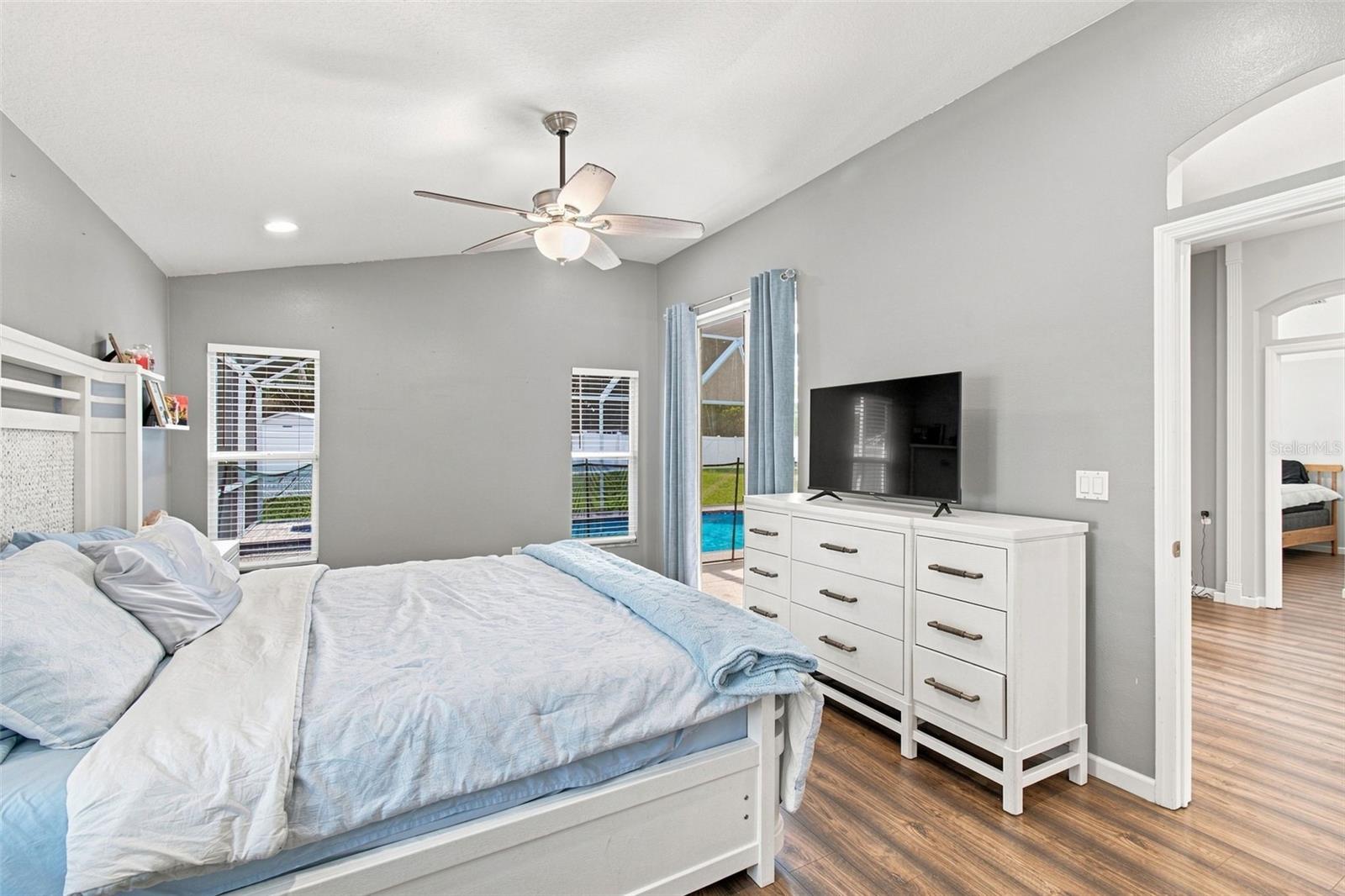 9710 WHITE BARN WAY