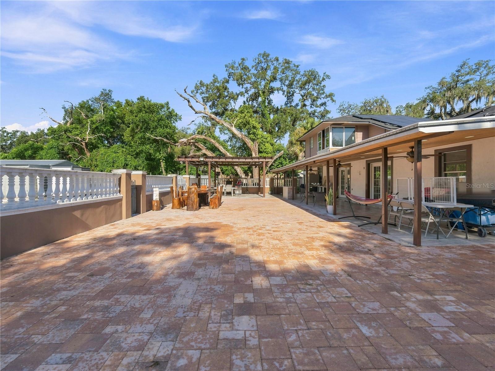 9613 SIX MILE CREEK RD