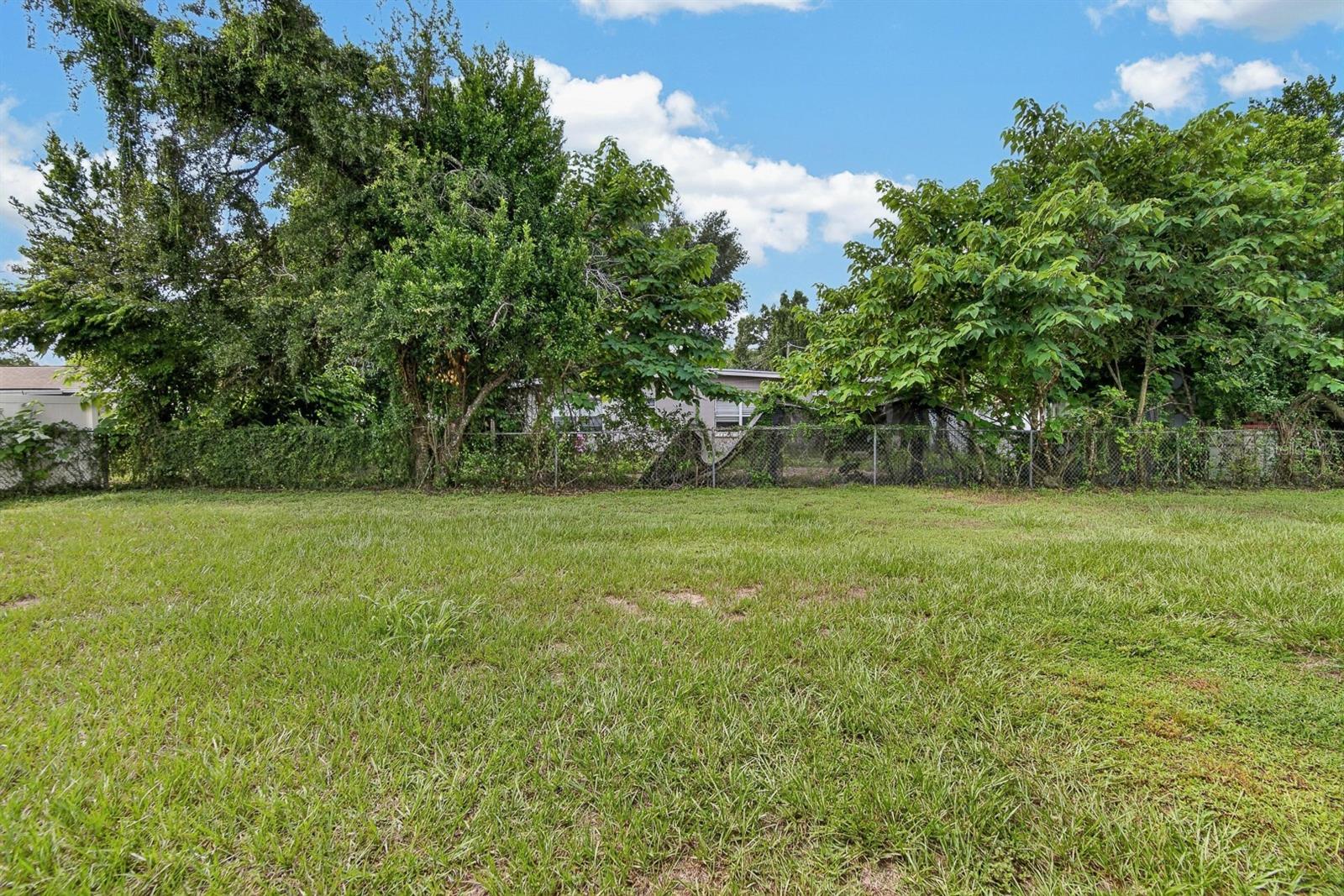 403 ALMA DR