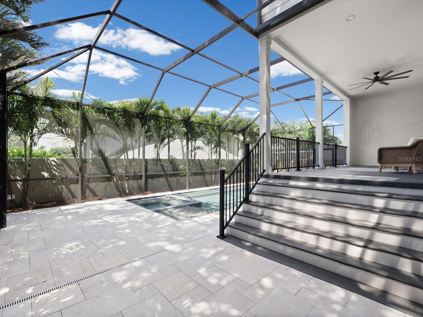 2123 S CORTEZ AVE