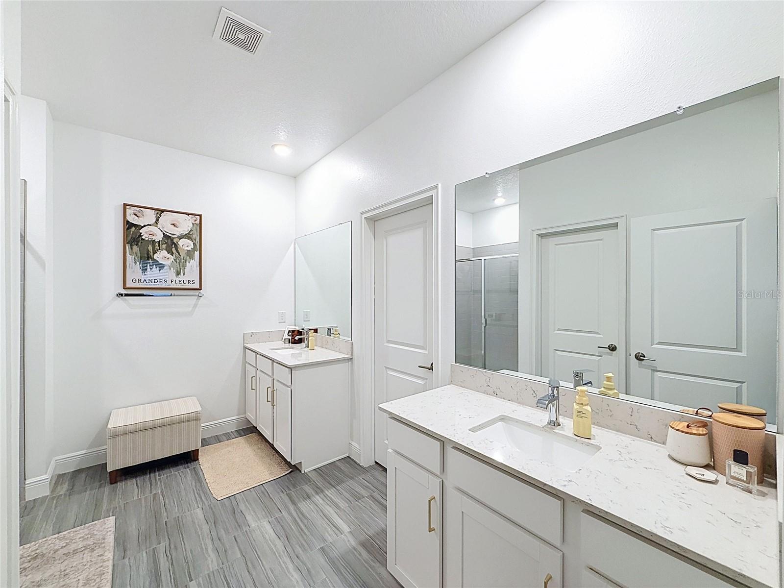 9962 CAMPANULA CT