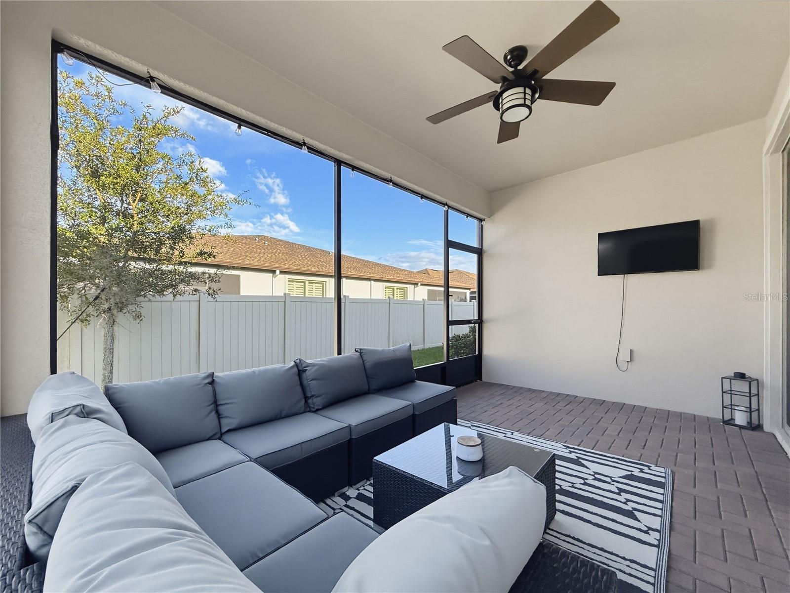 9962 CAMPANULA CT