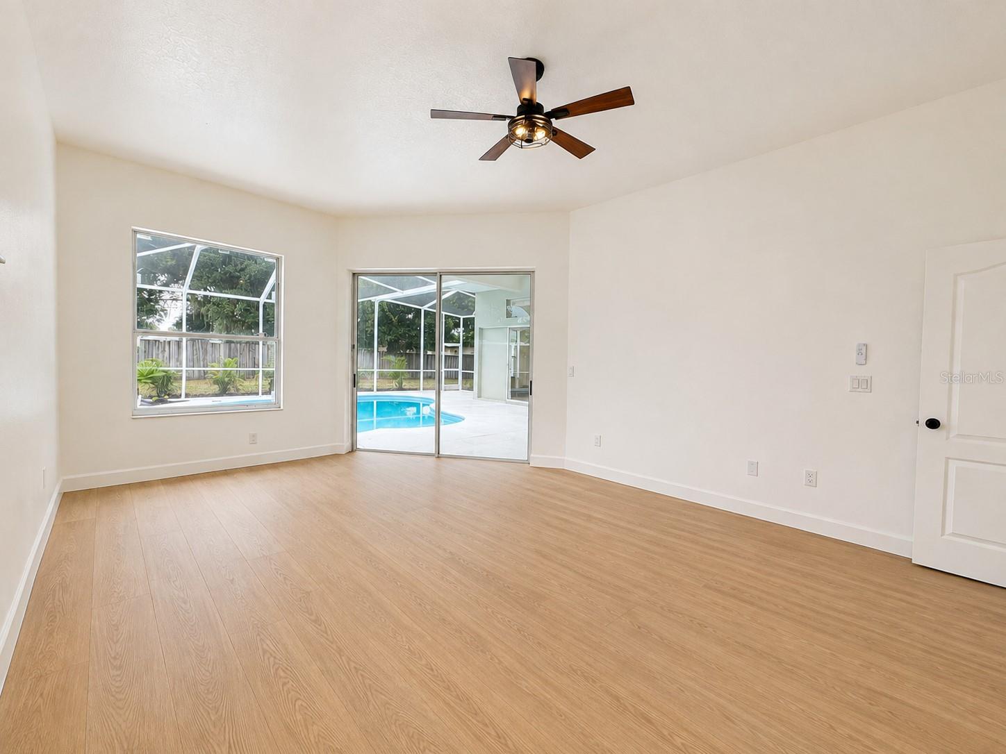 2532 BELLWOOD DR