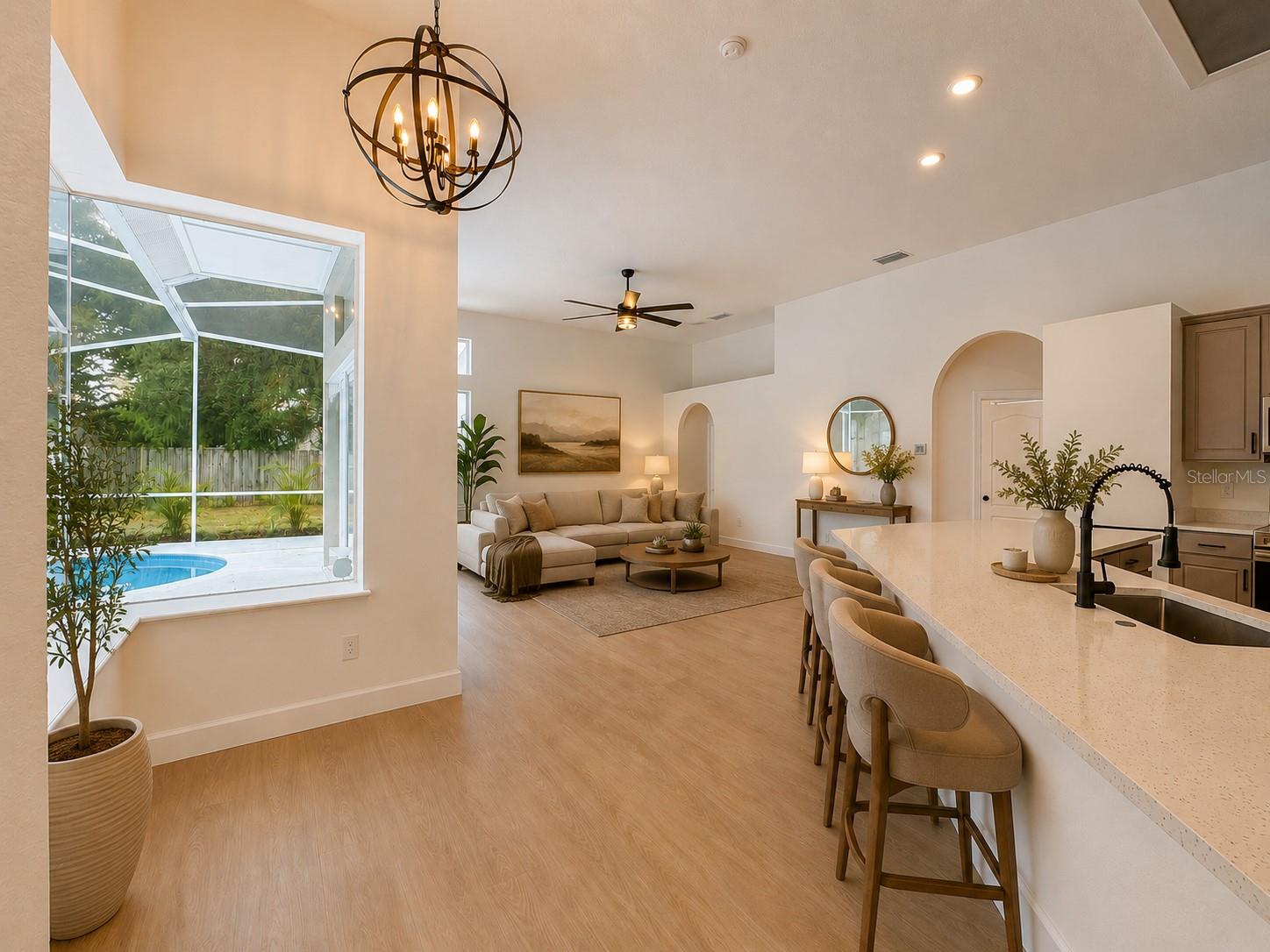 2532 BELLWOOD DR