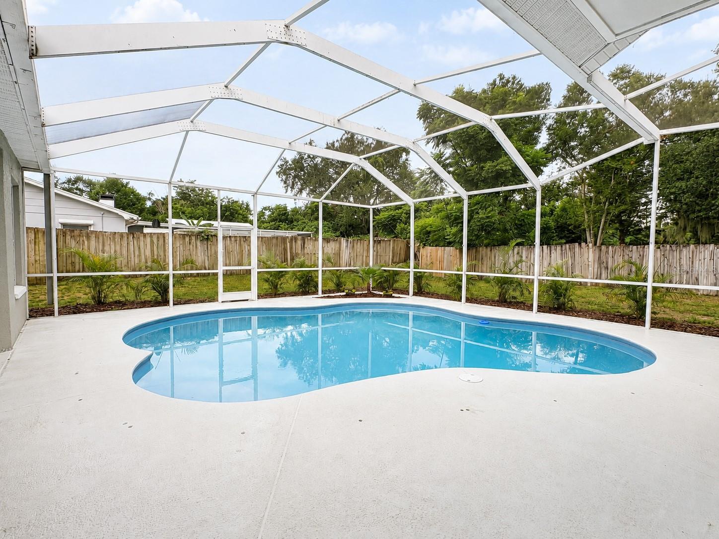 2532 BELLWOOD DR