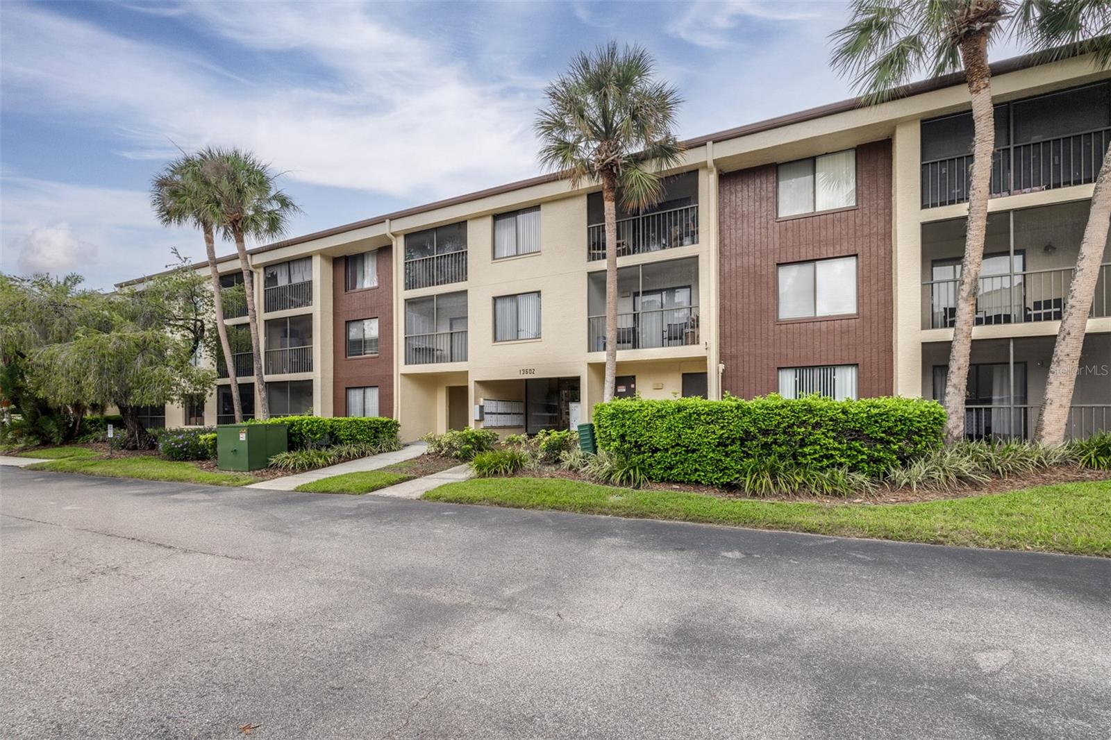13602 S Village Dr #1107, Tampa