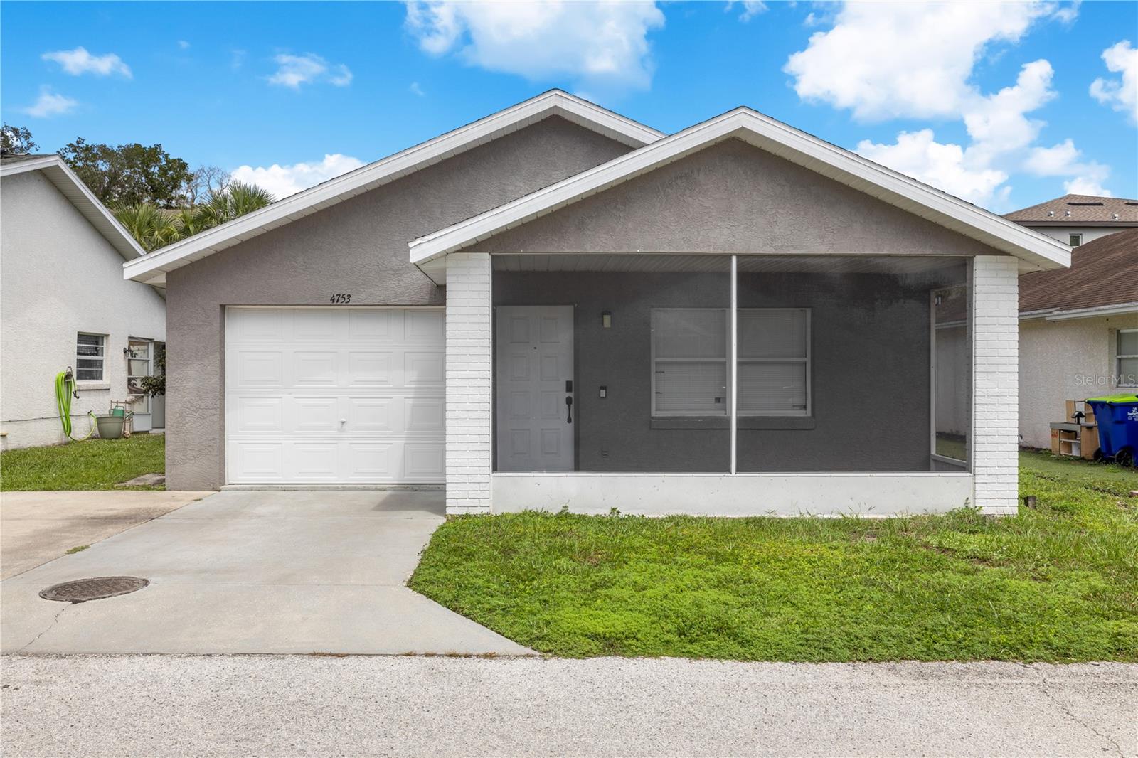 4753 SILVER CIR