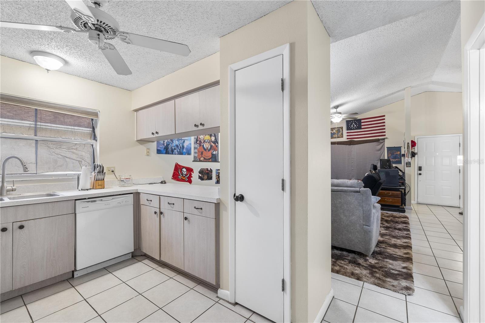 4753 SILVER CIR