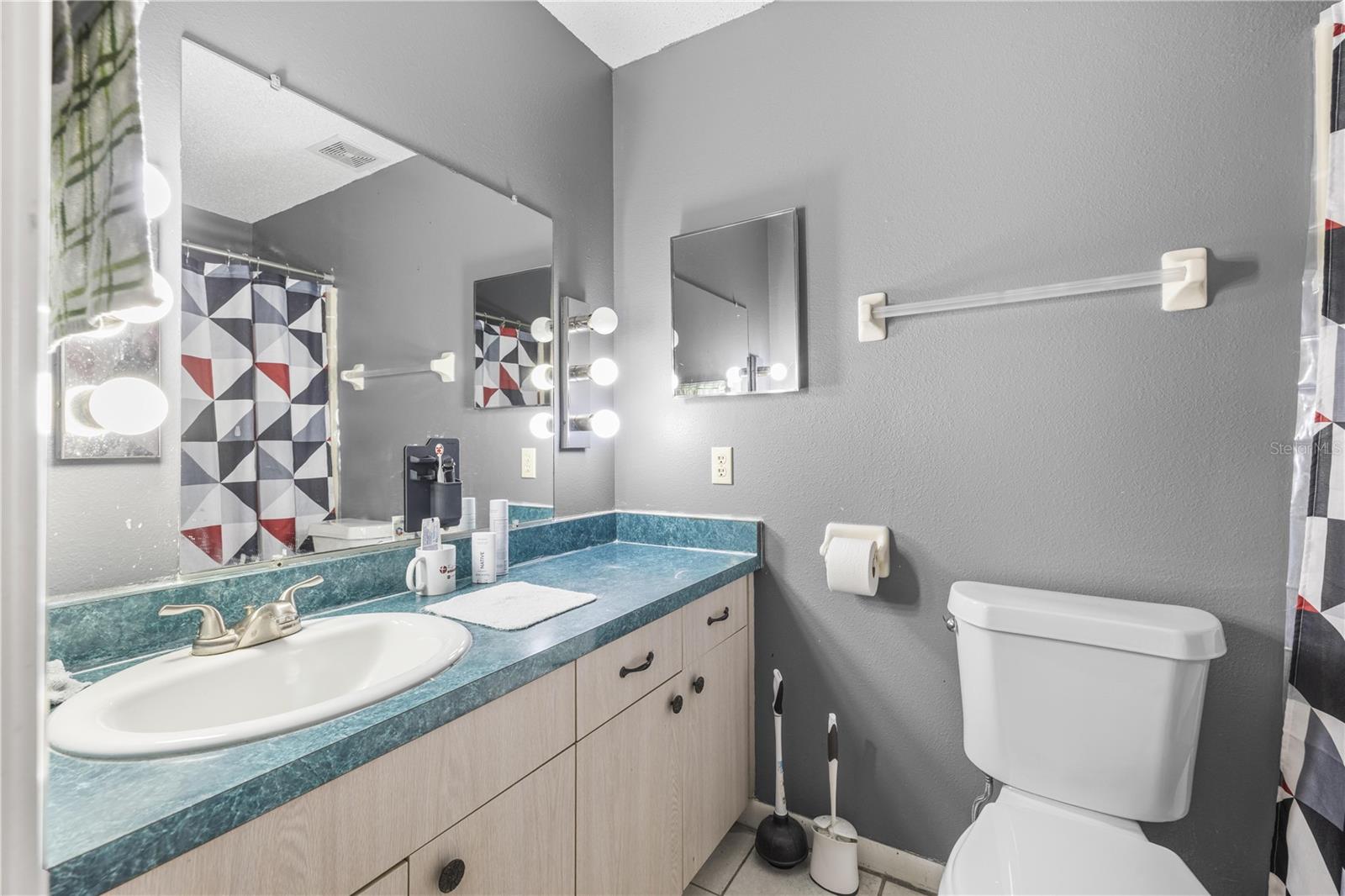 4753 SILVER CIR