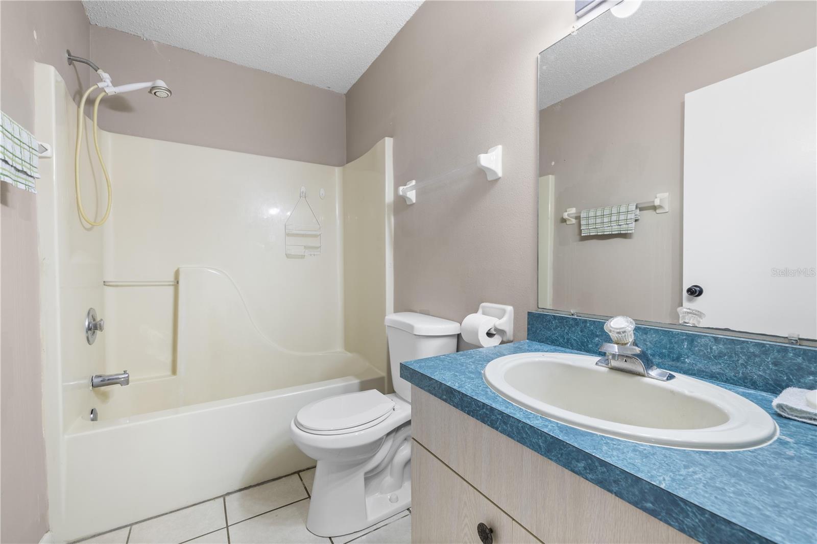 4753 SILVER CIR