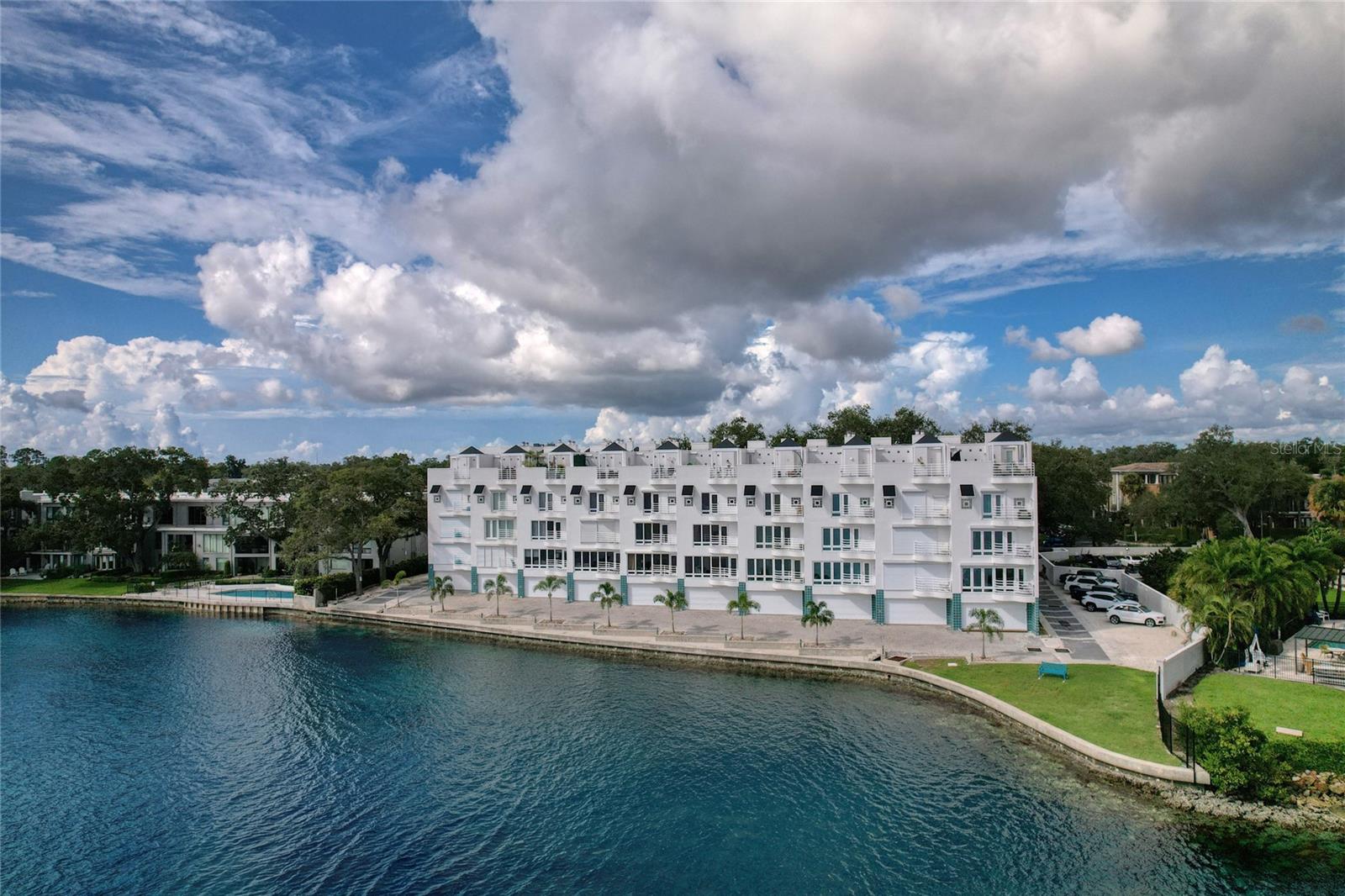 4950 BAYSHORE BLVD #16