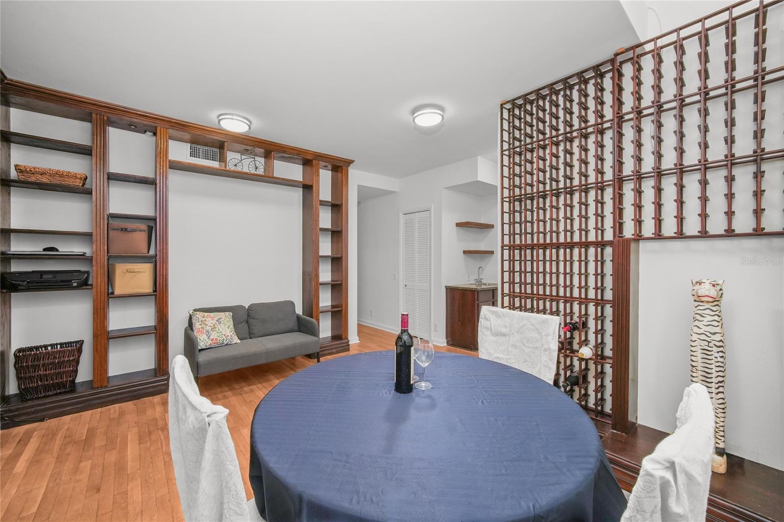 4950 BAYSHORE BLVD #16