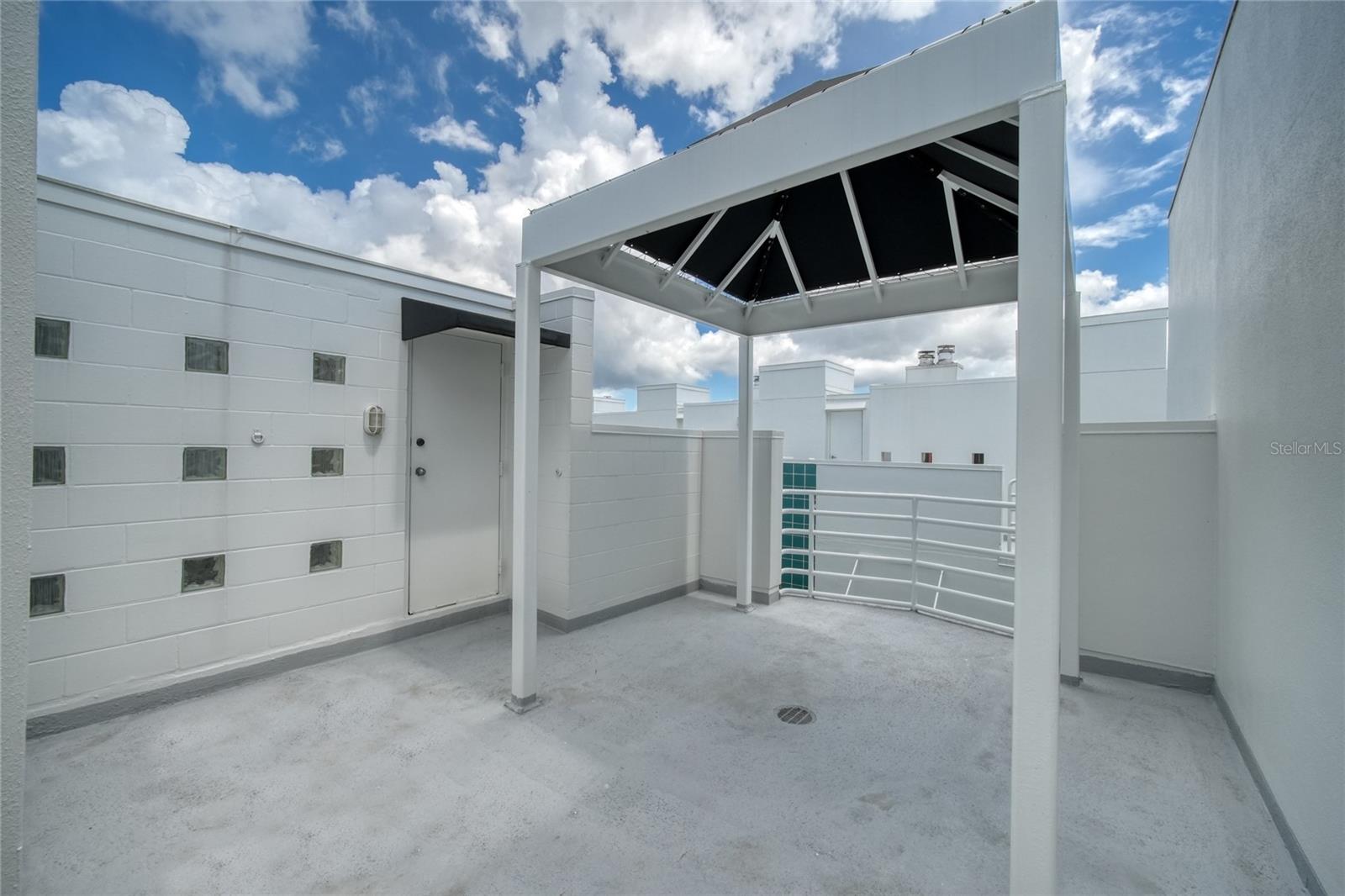 4950 BAYSHORE BLVD #16