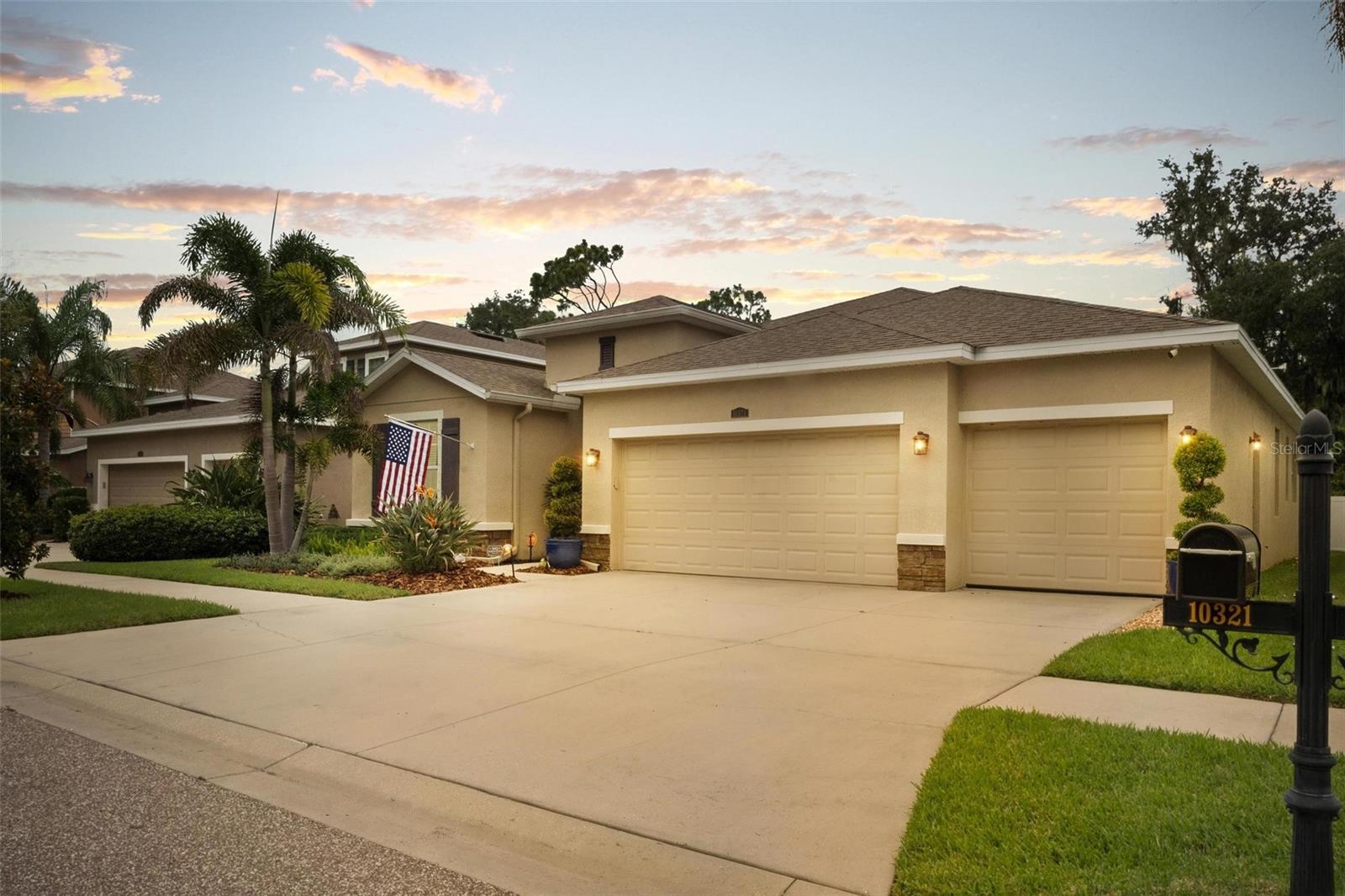 10321 RIVERDALE RISE DR