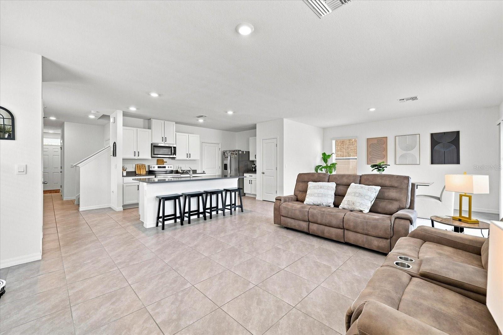 7025 BROAD RIVER AVE