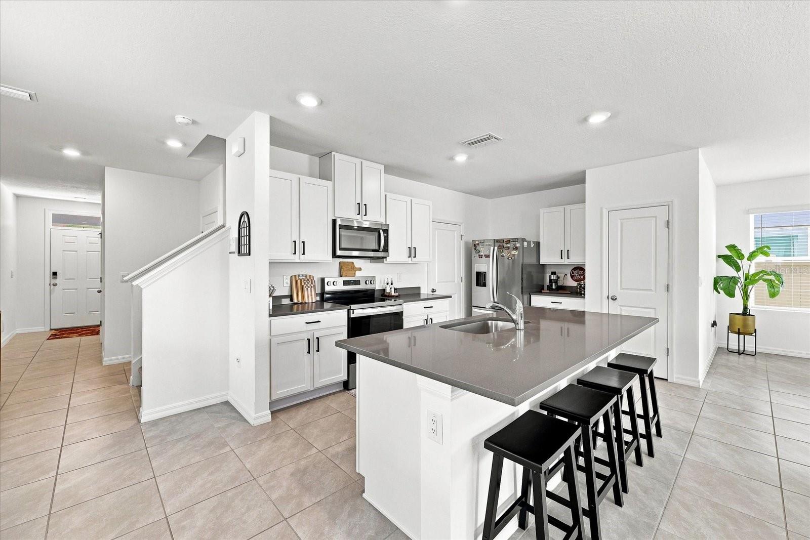 7025 BROAD RIVER AVE