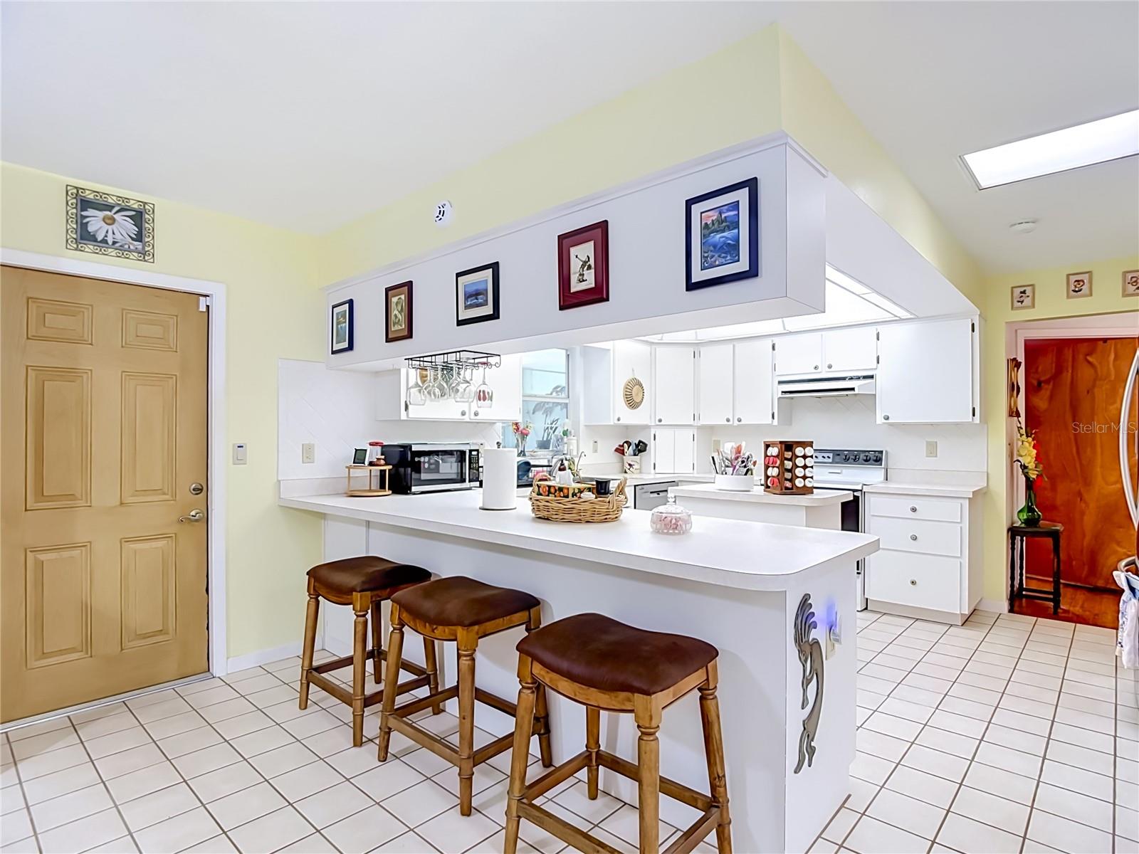 40312 SUNBURST DR