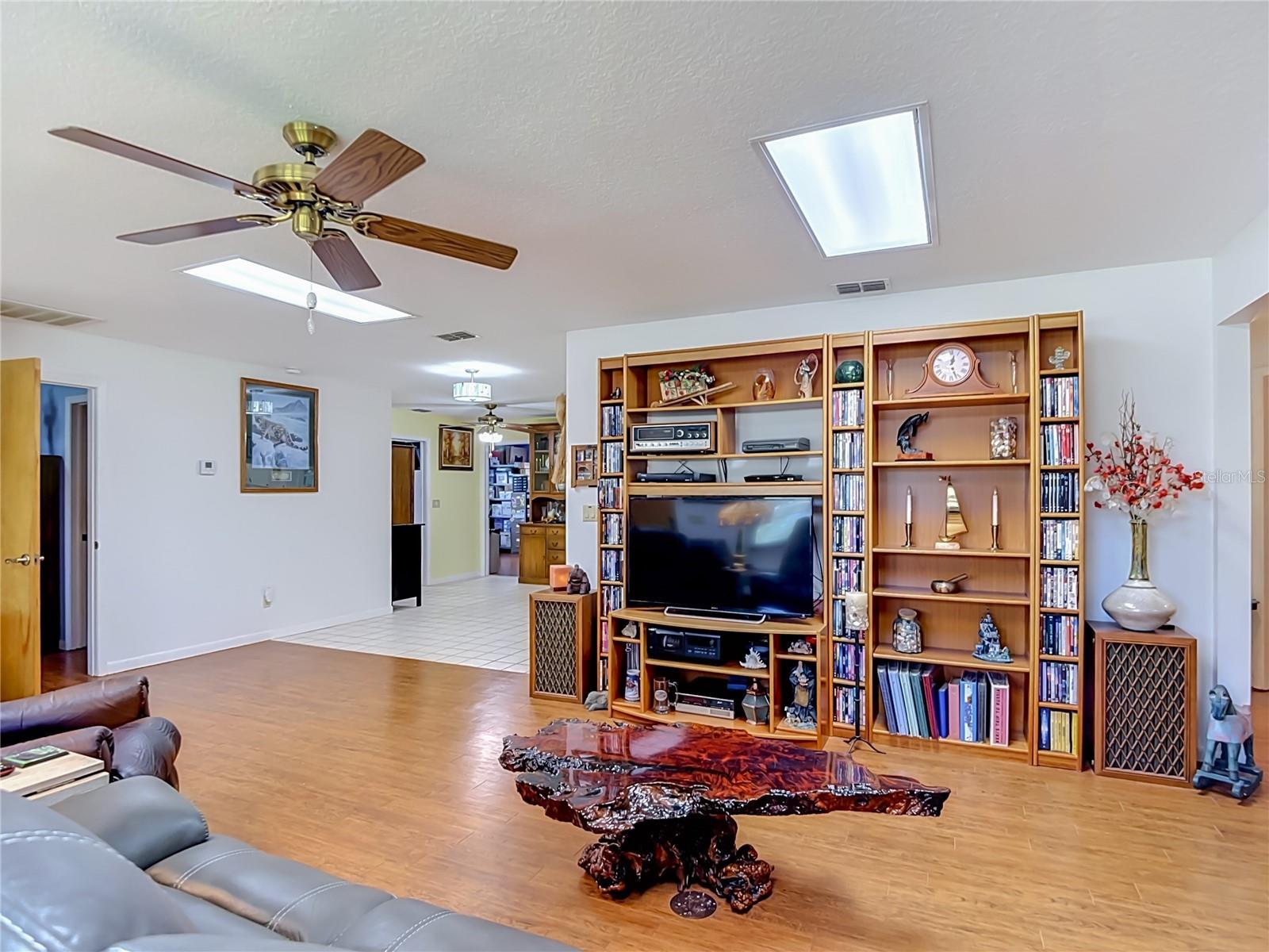 40312 SUNBURST DR