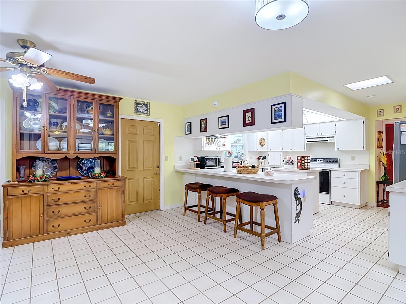 40312 SUNBURST DR