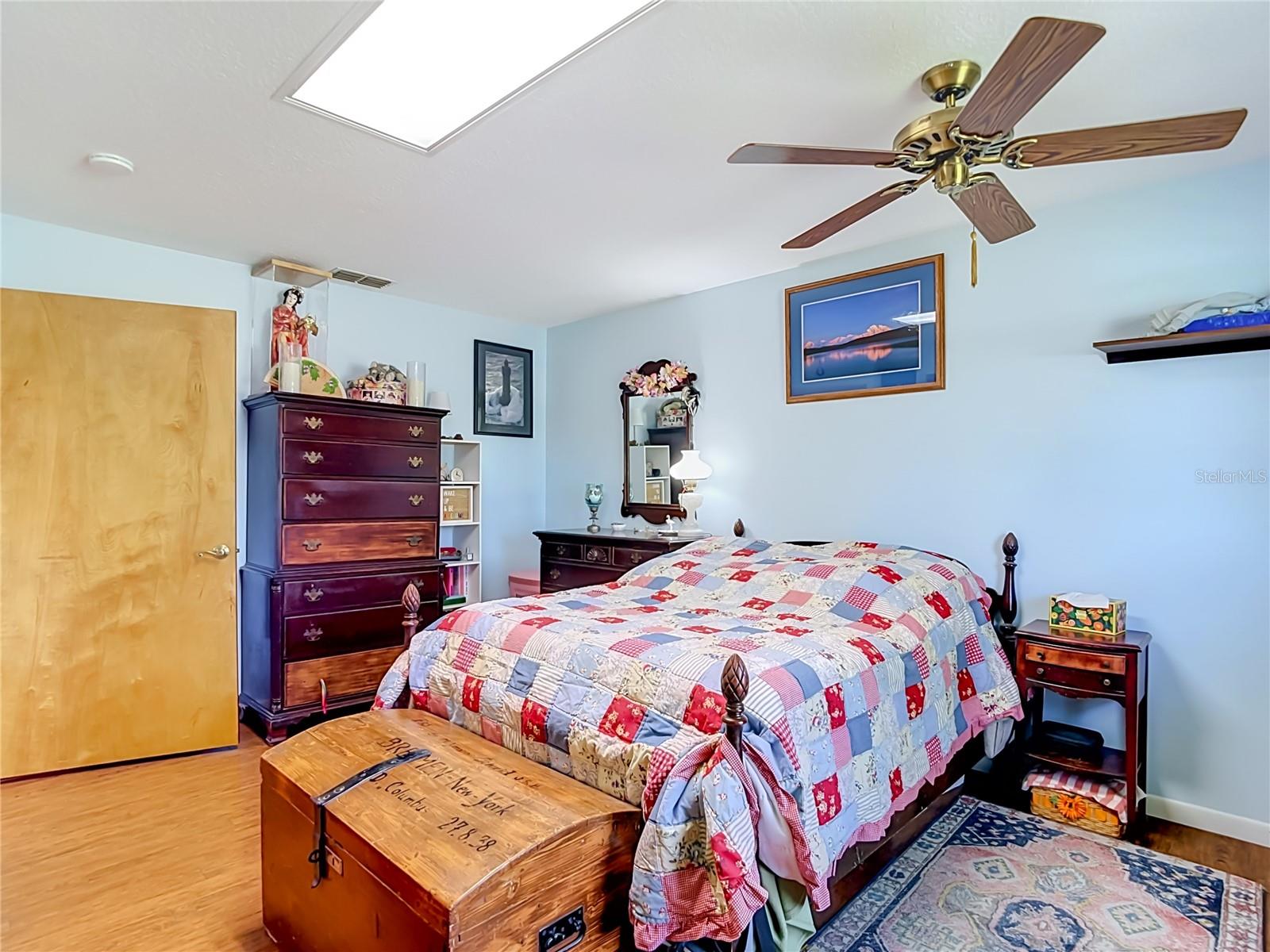40312 SUNBURST DR