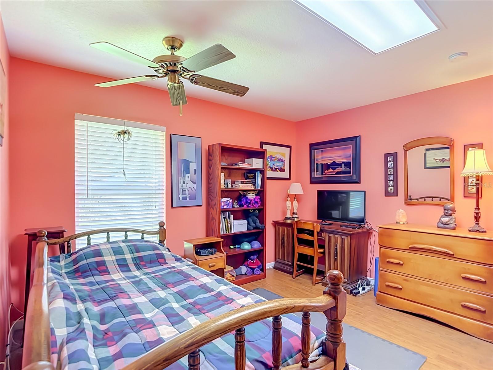 40312 SUNBURST DR