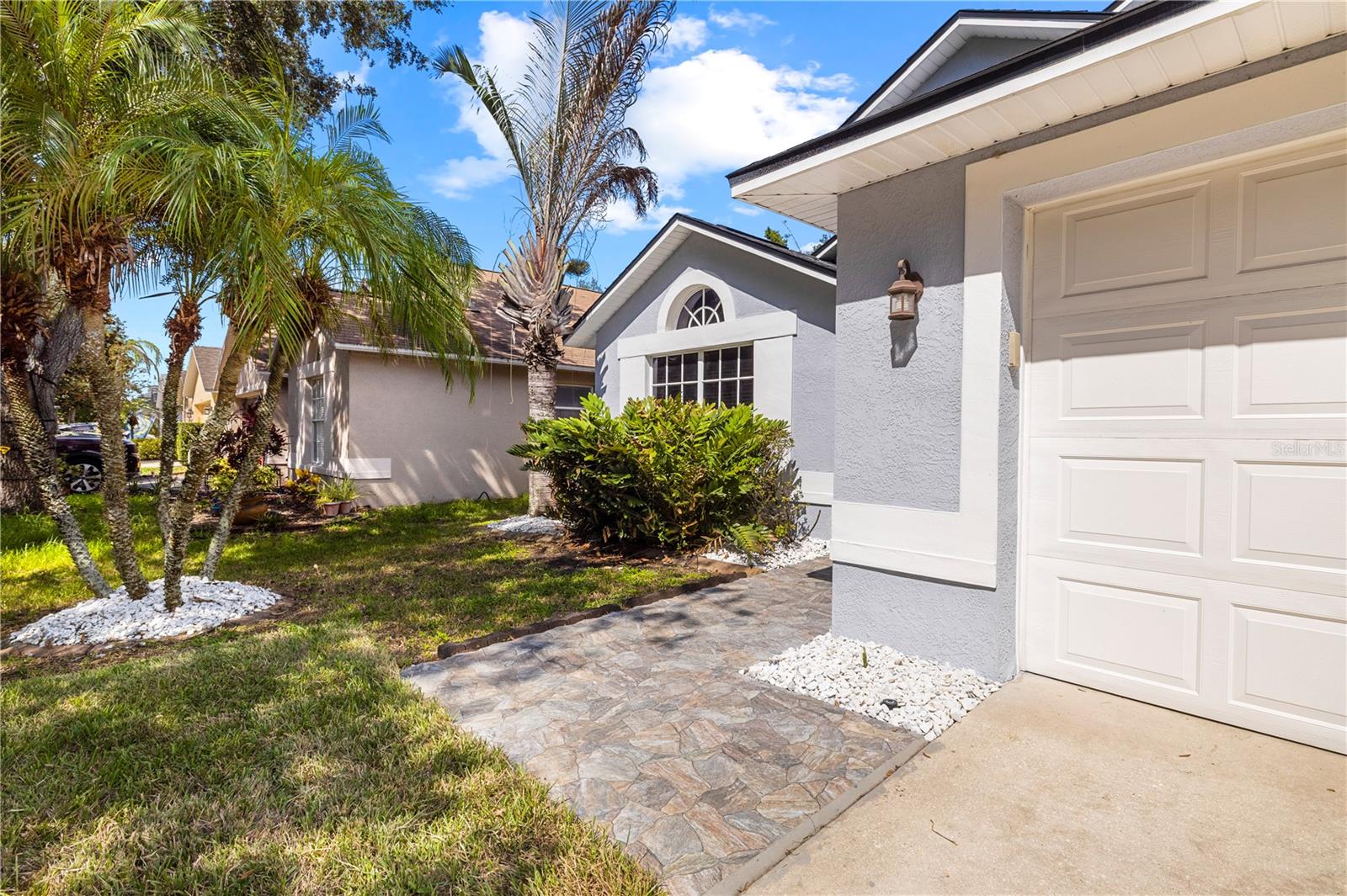 10148 SOMERSBY DR