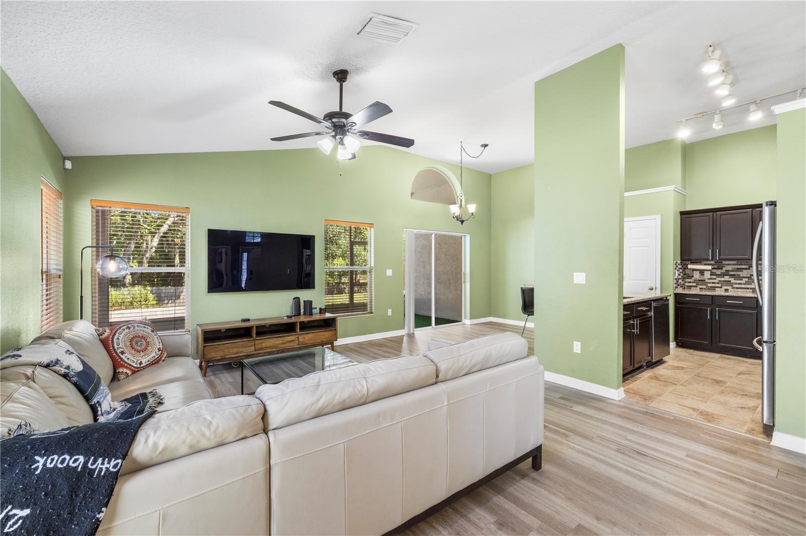 10148 SOMERSBY DR