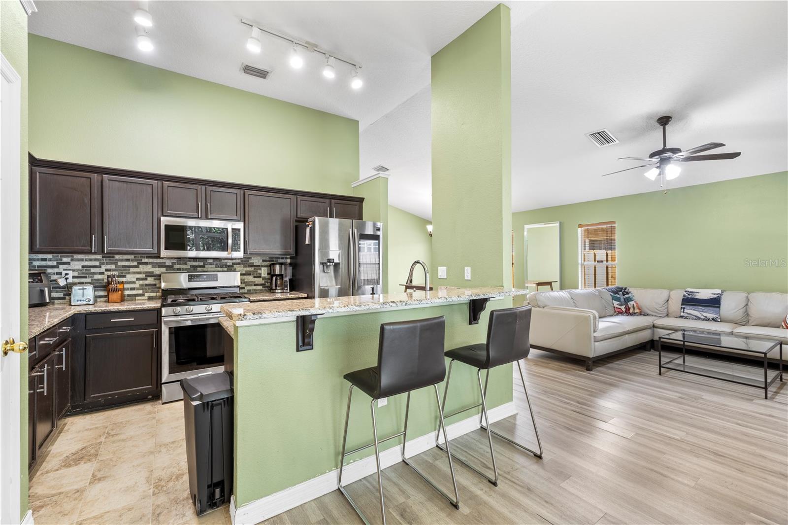 10148 SOMERSBY DR
