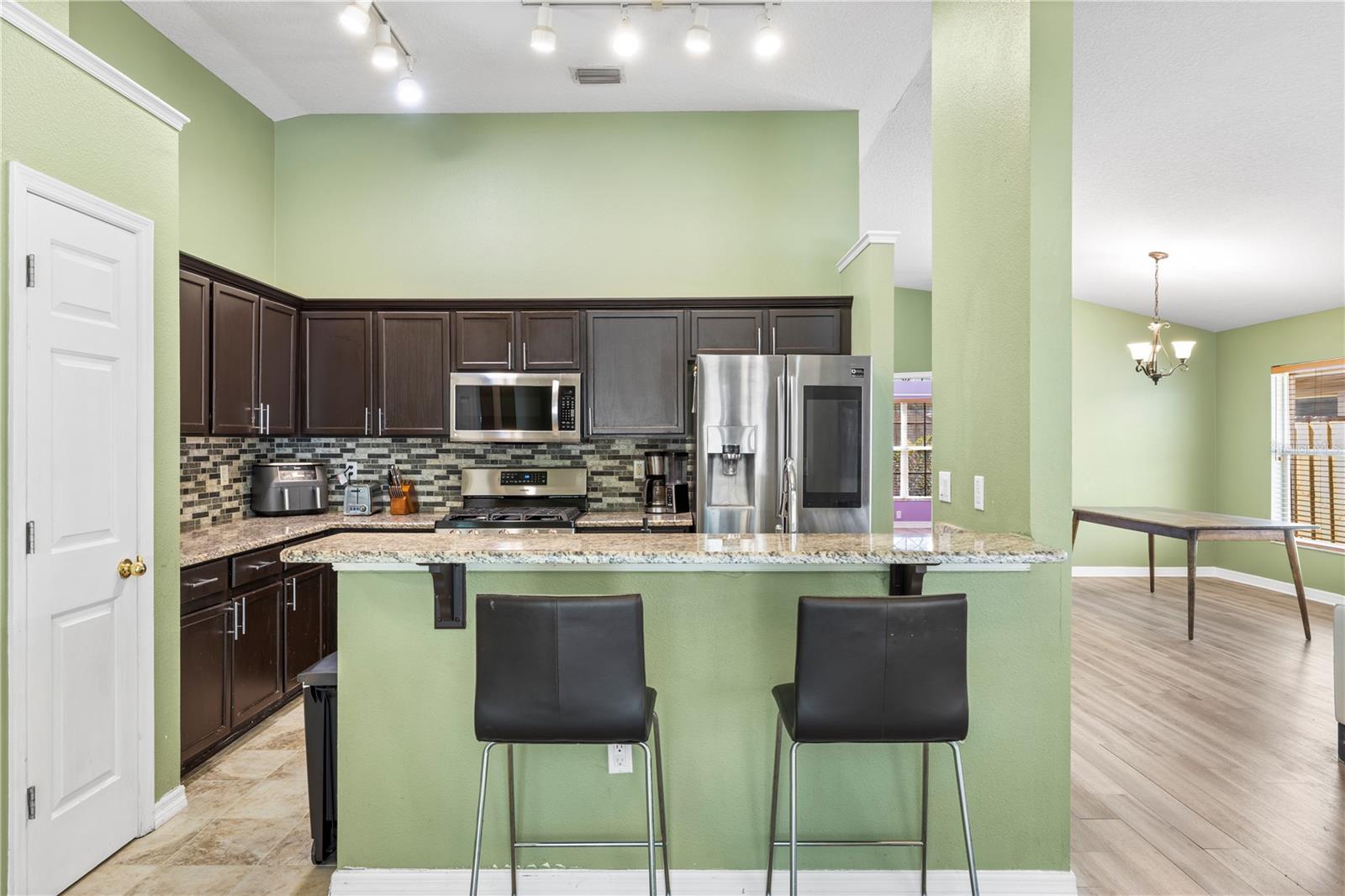 10148 SOMERSBY DR