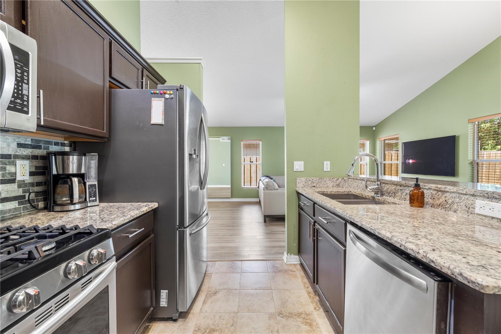10148 SOMERSBY DR