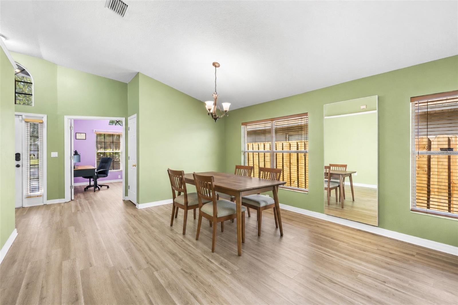 10148 SOMERSBY DR
