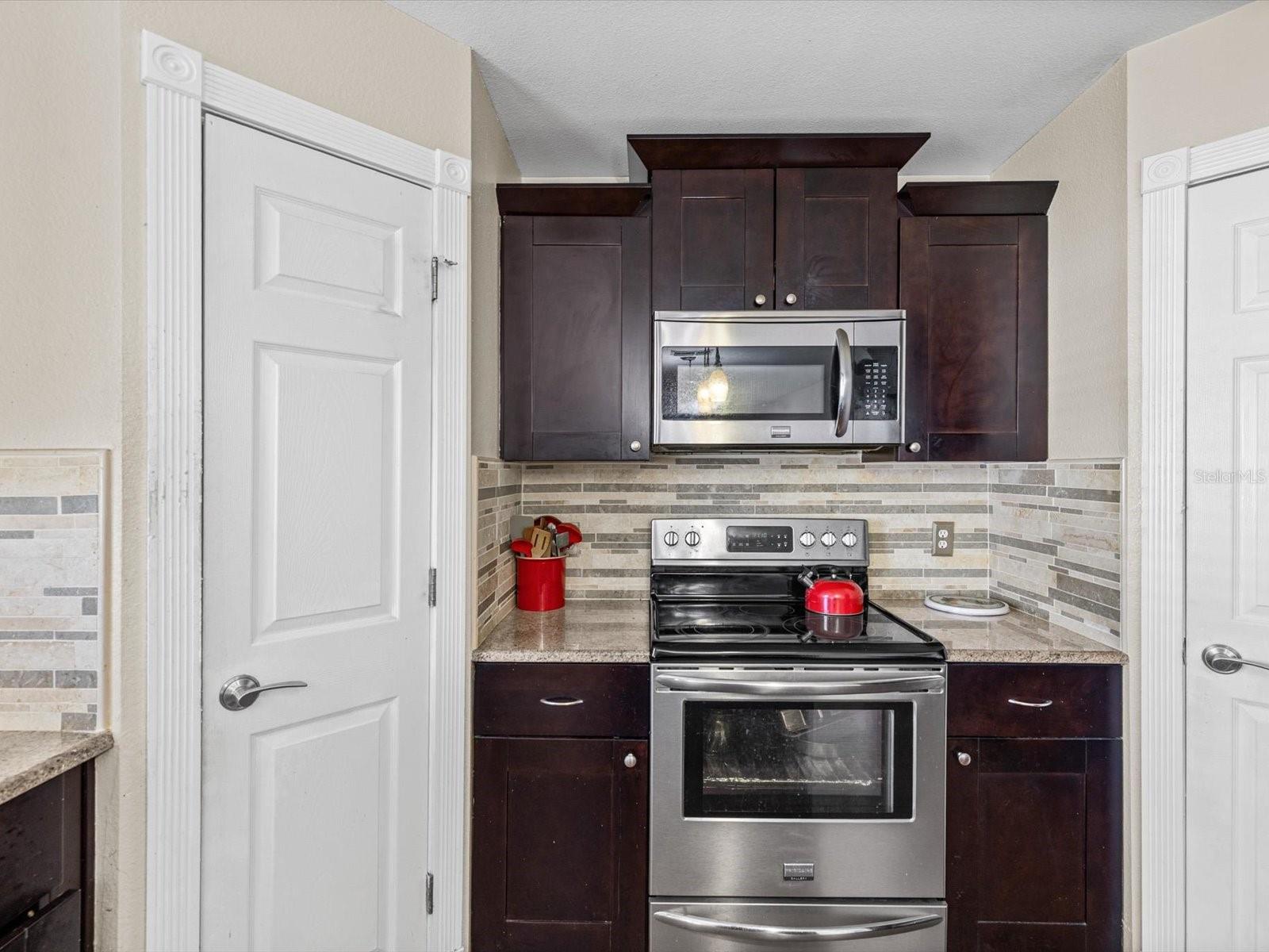 12614 LAKE VISTA DR