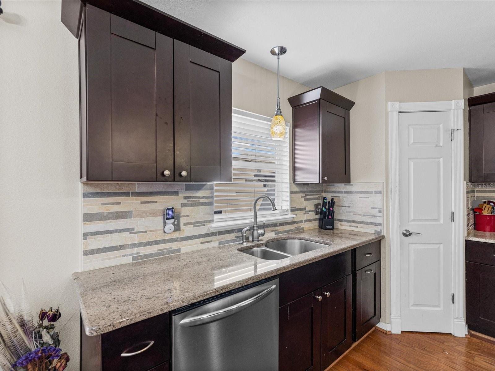 12614 LAKE VISTA DR