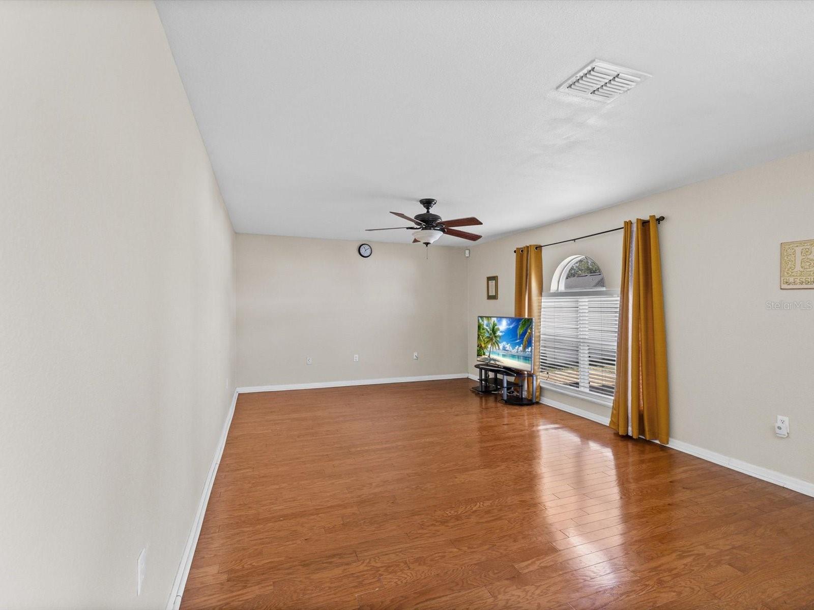 12614 LAKE VISTA DR