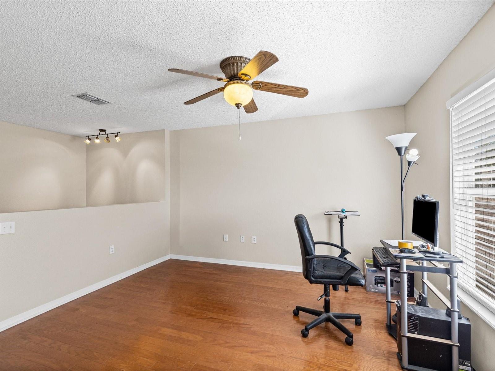 12614 LAKE VISTA DR