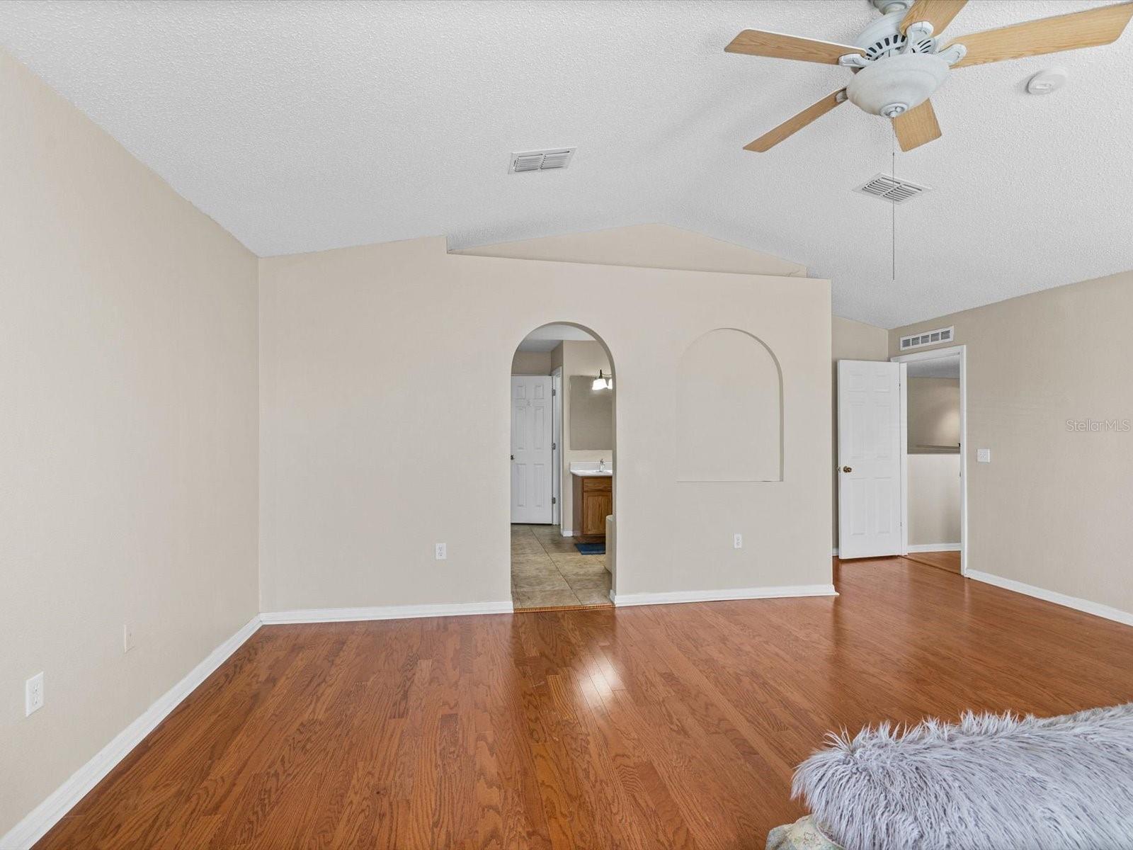 12614 LAKE VISTA DR