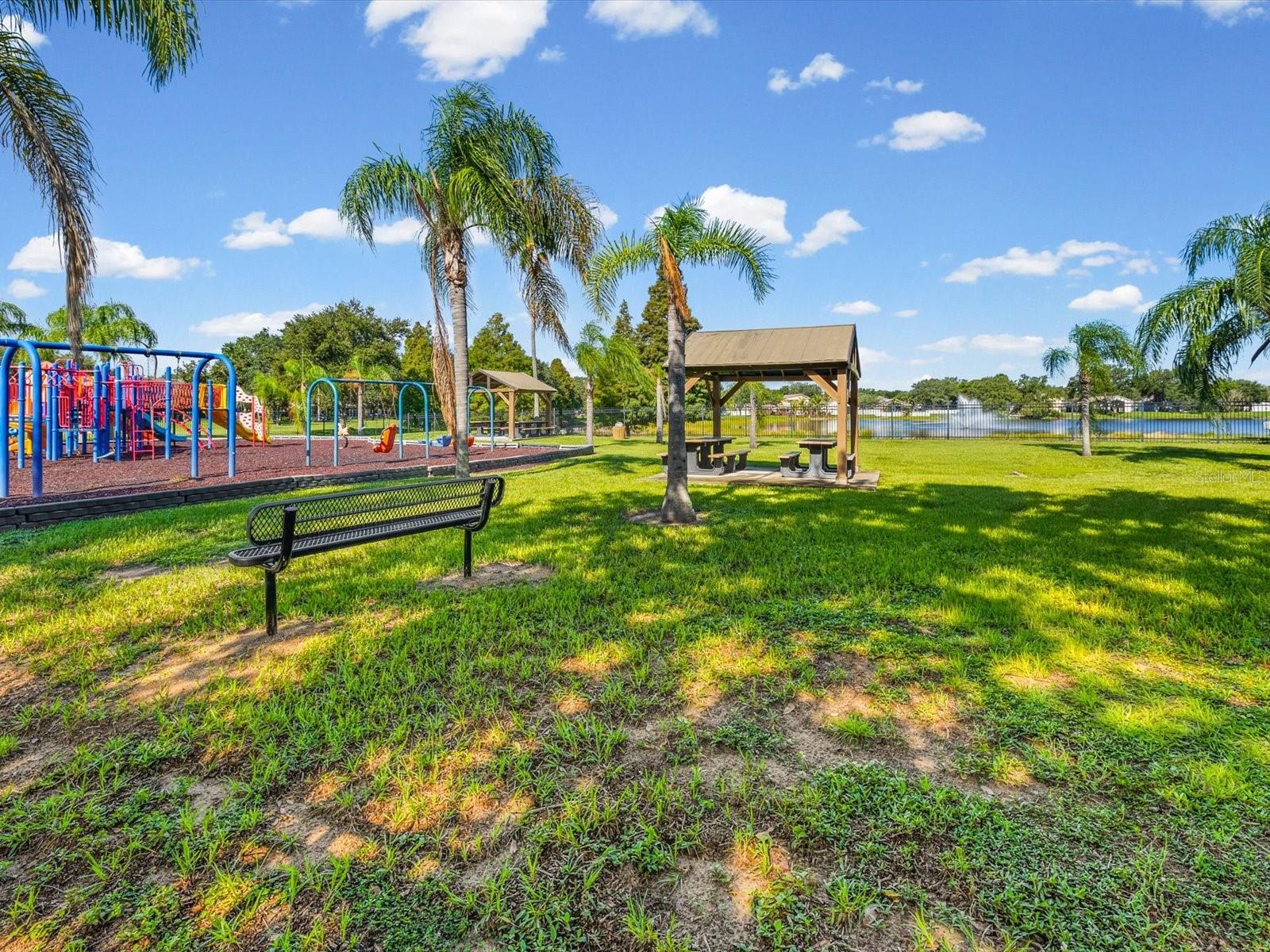 12614 LAKE VISTA DR