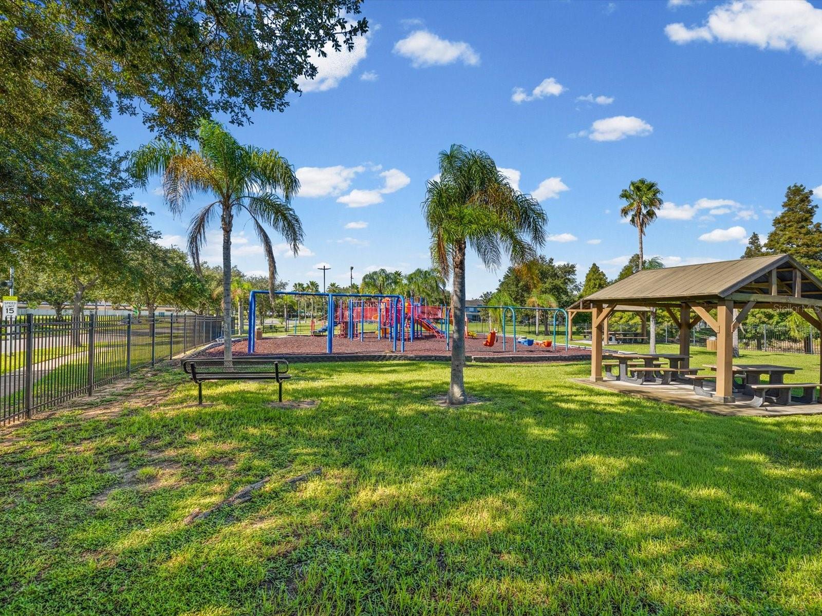 12614 LAKE VISTA DR