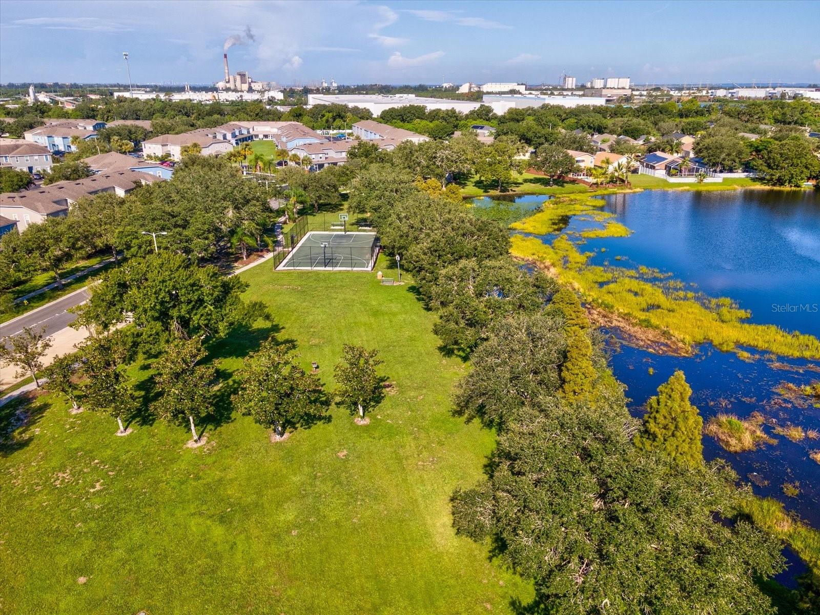 12614 LAKE VISTA DR