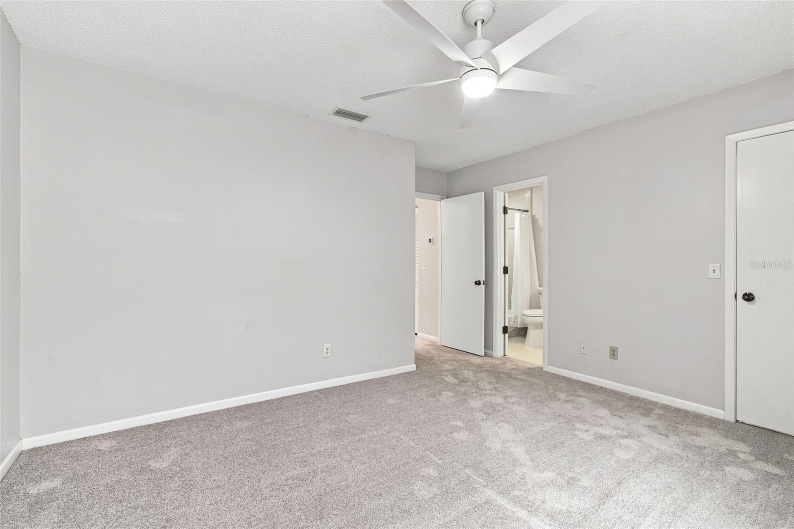 2530 W MARYLAND AVE #C