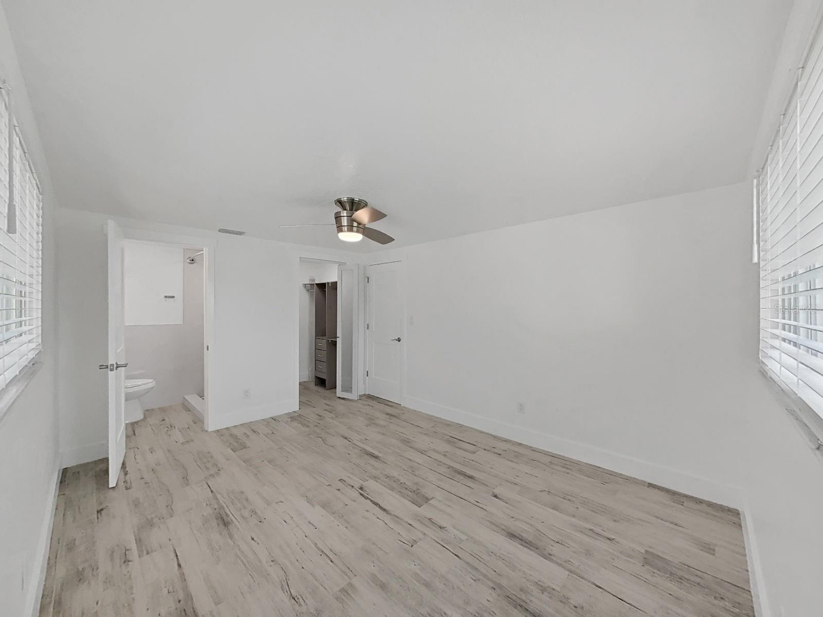 4156 FLORAMAR TER