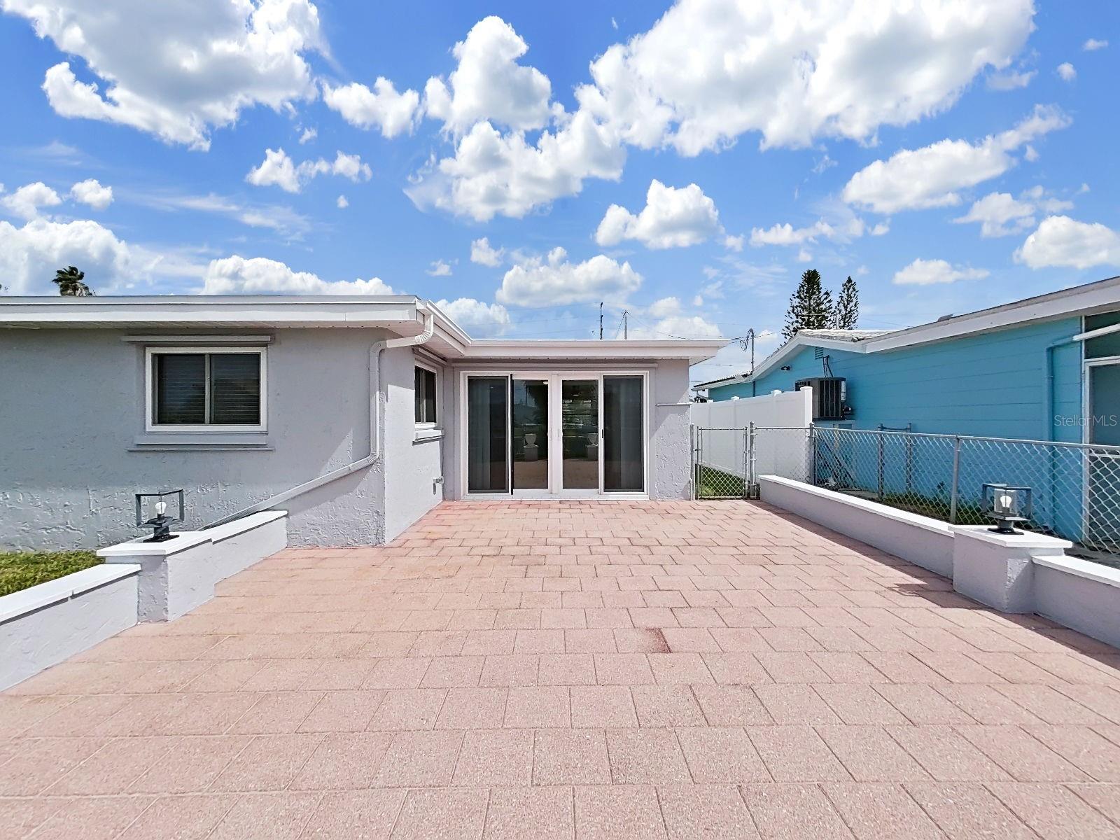 4156 FLORAMAR TER