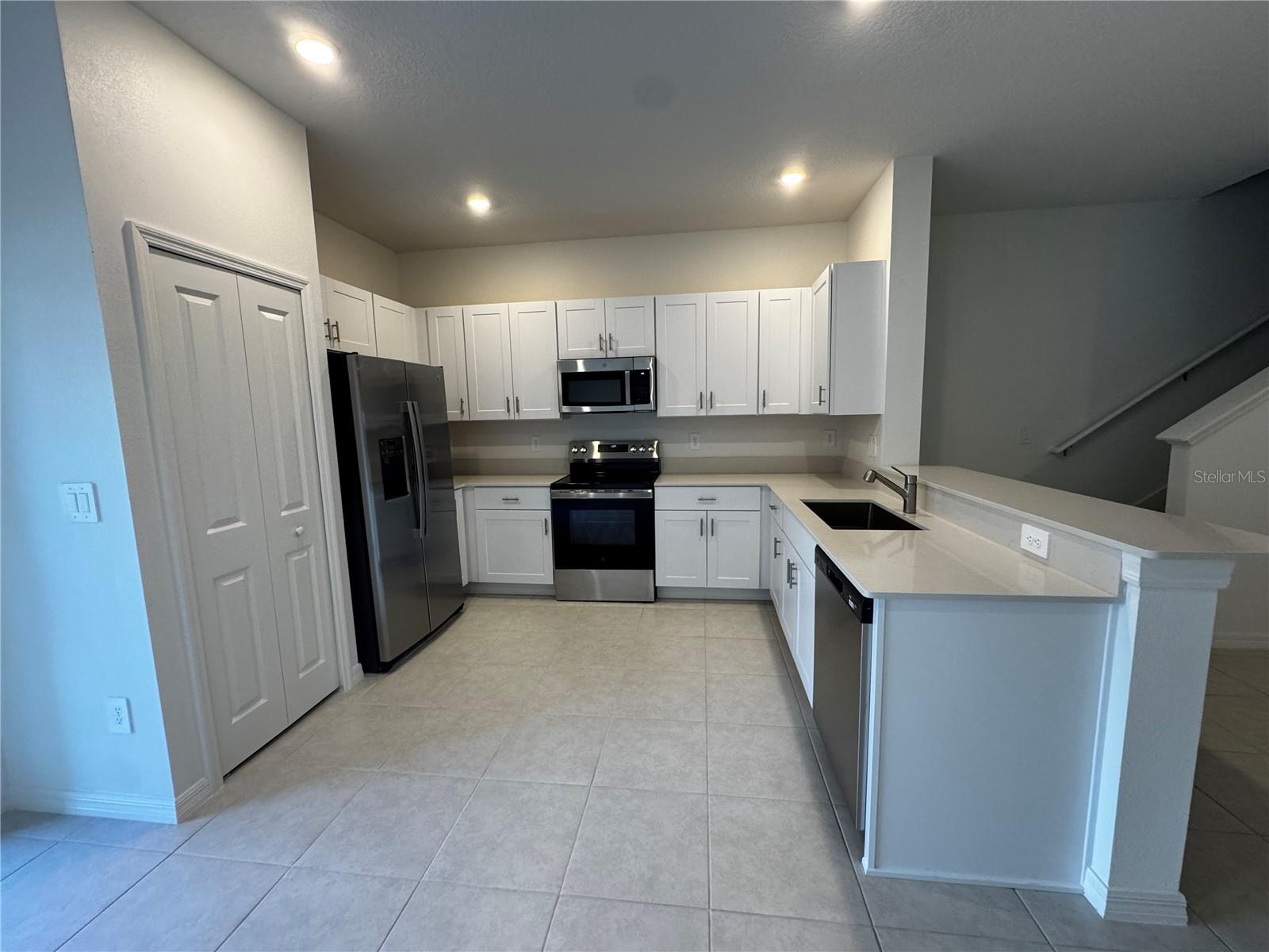 10149 TRUMPET HONEYSUCKLE WAY