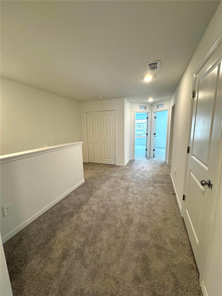 10149 TRUMPET HONEYSUCKLE WAY