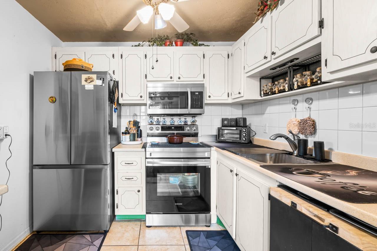 302 S ANDOVER PL S #158