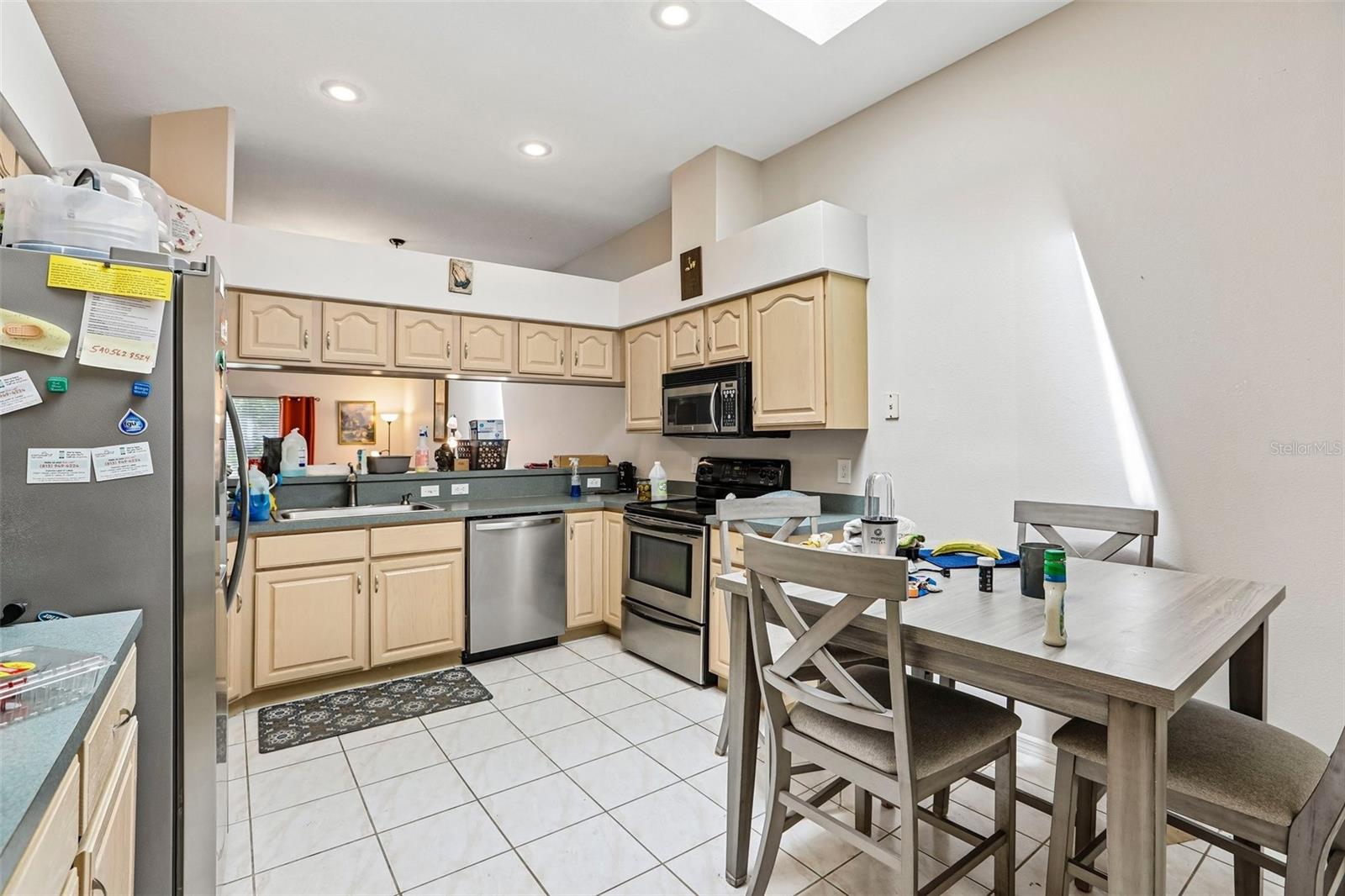 12504 GLENDALE CT
