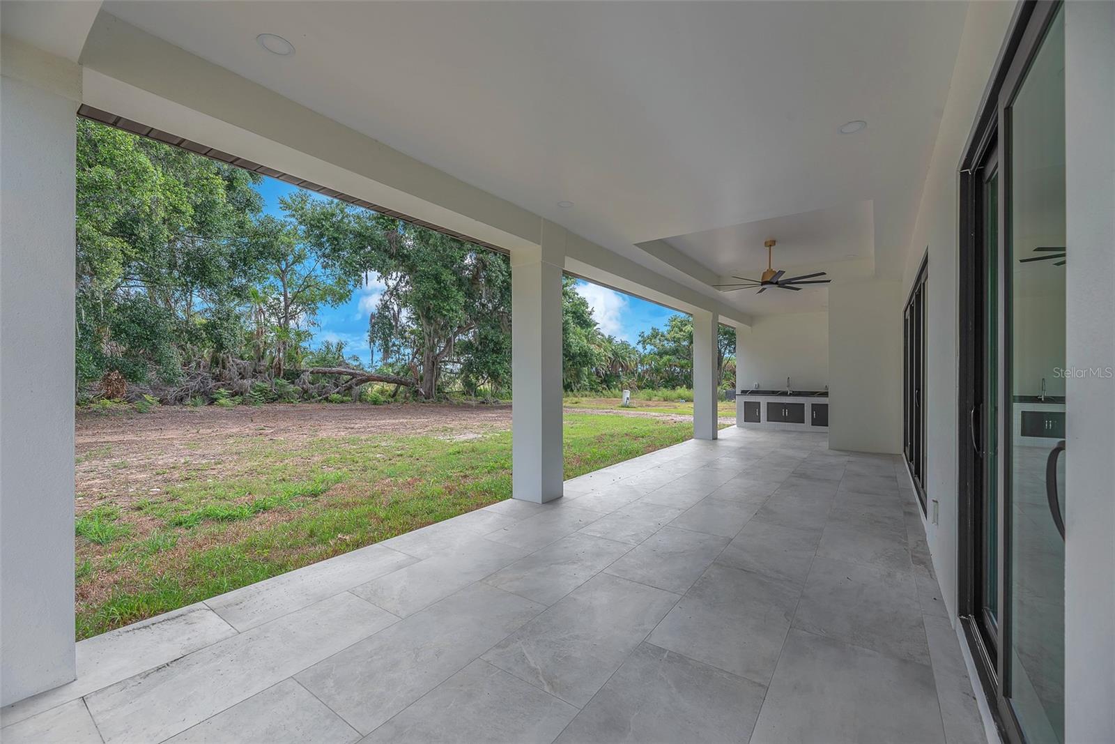 11921 FORT KING HWY