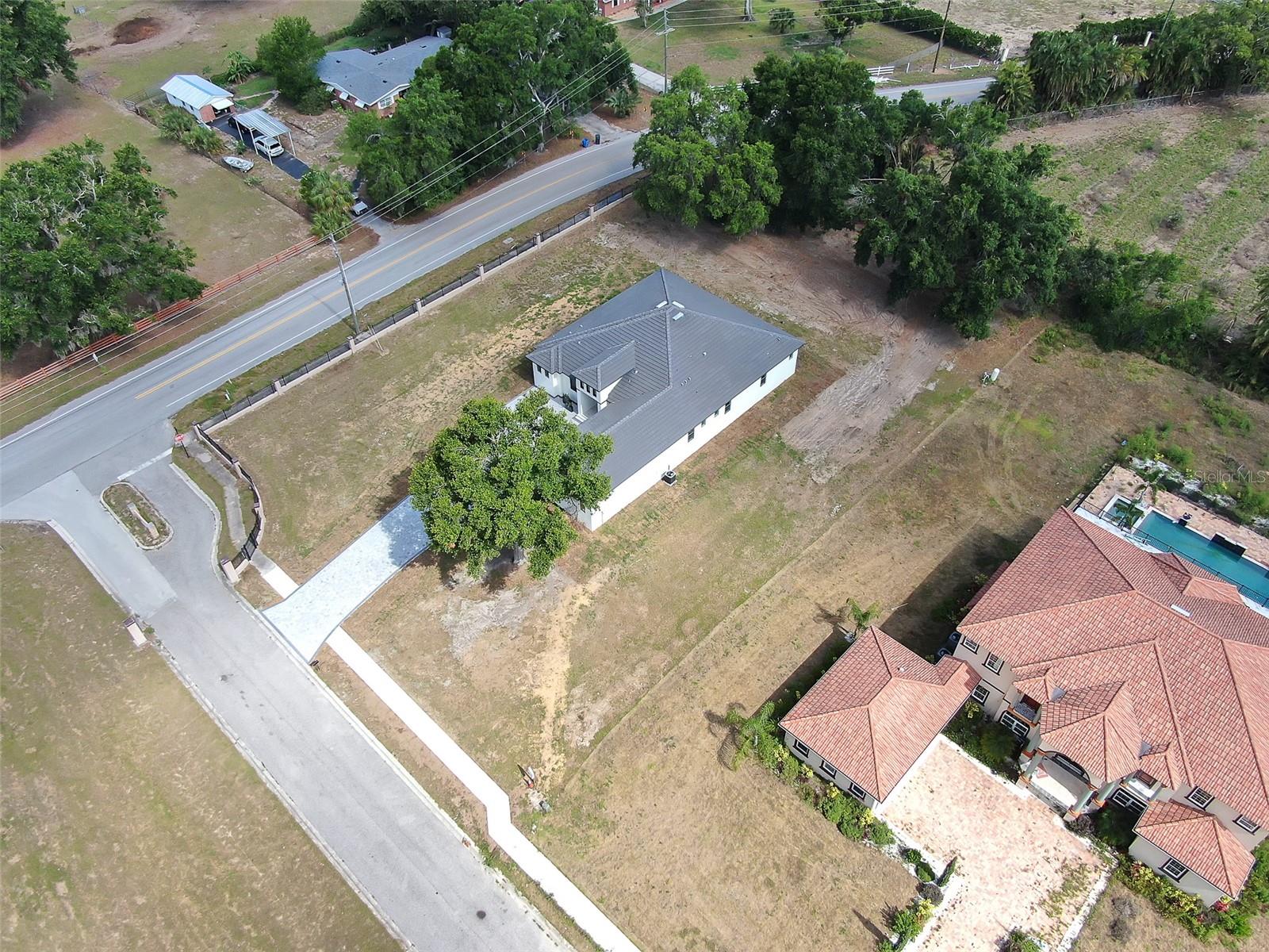 11921 FORT KING HWY