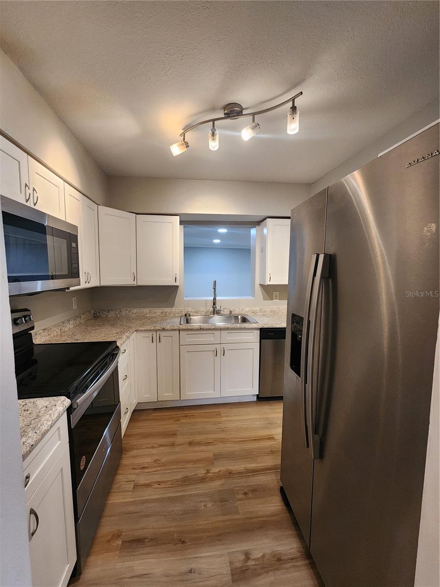4307 W MAIN ST